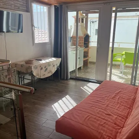 Cozy Beachfront