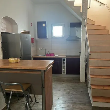 Cozy Beachfront Apartment